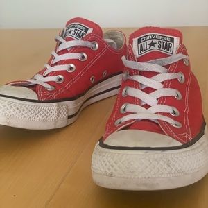 ♥️Red Converse! ♥️
